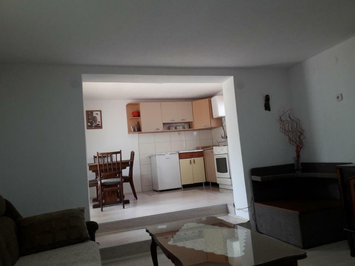 Apartment Mirko Ohrid Exteriör bild